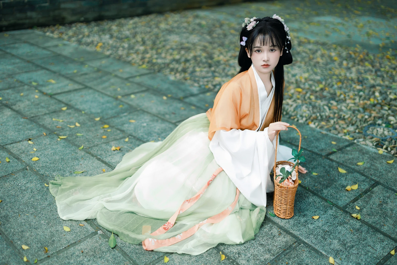[YITUYU]艺图语-2024.09.12-清风入我怀-小小雨-[52P-1.56GB]-5.webp